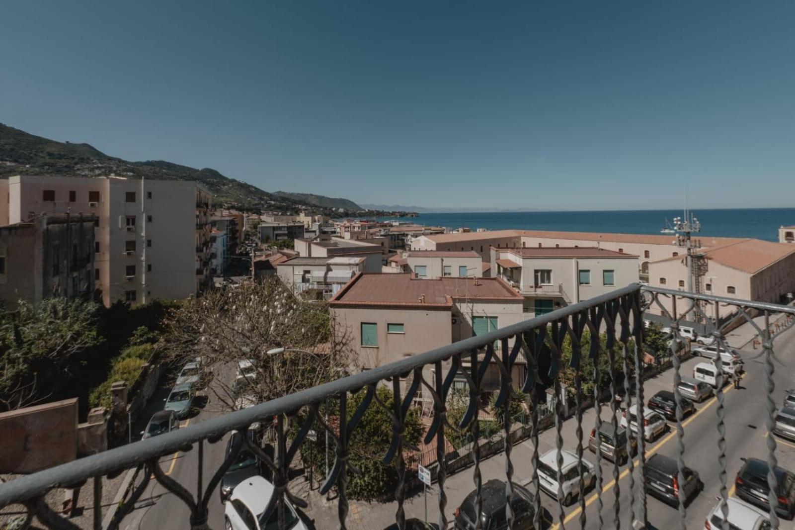 Villa Di Giorgi Apartments Center Cefalù Dış mekan fotoğraf